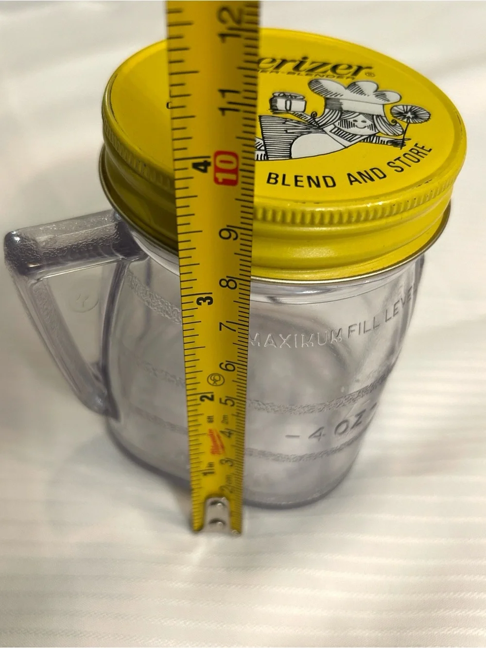 Vintage Osterizer Mini-Blend  8oz plastic Containers with Yellow Lids (Set of 2)